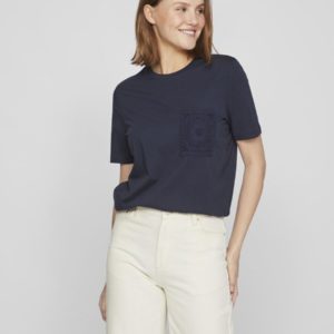 Camiseta con bolsillo a ganchillo (blanco, azul)